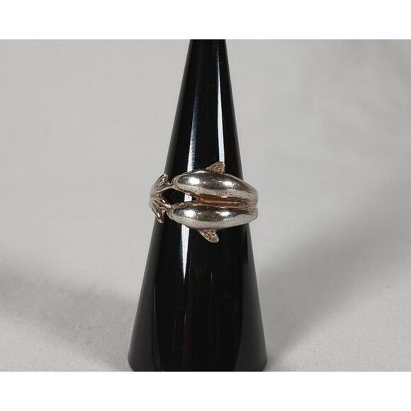 Vintage Sterling Silver Dolphin Ring Size 6.5 - Picture 2 of 7